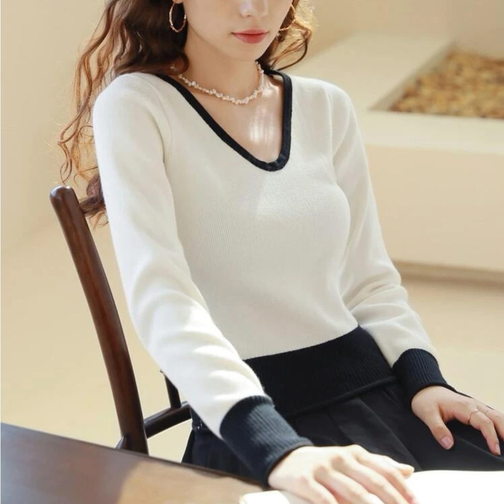 White and black trendy sweater
